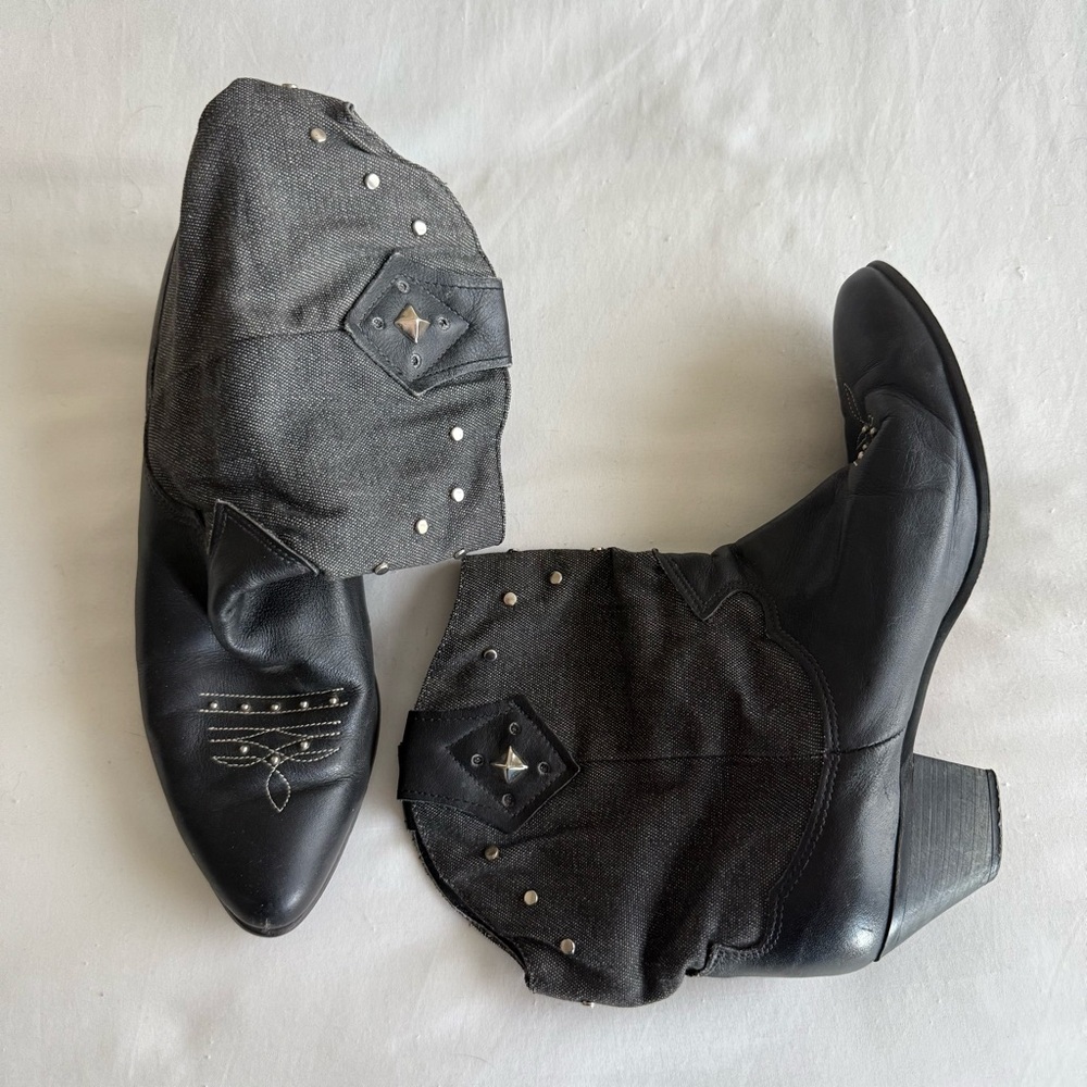 Vintage Dingo Studded Cowboy Boots